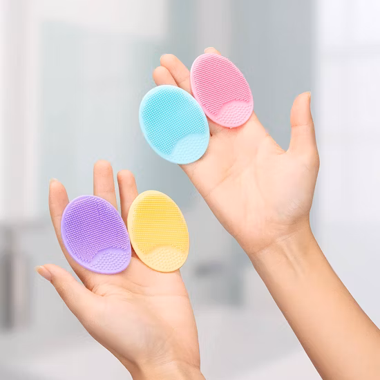Sonic Facial Cleansing Brush, Electric Silicone Face Brush and Massager, Waterproof Silicone Face Scrubber for Deep Cleansing, Exfoliating, Rechargeable, for Gi